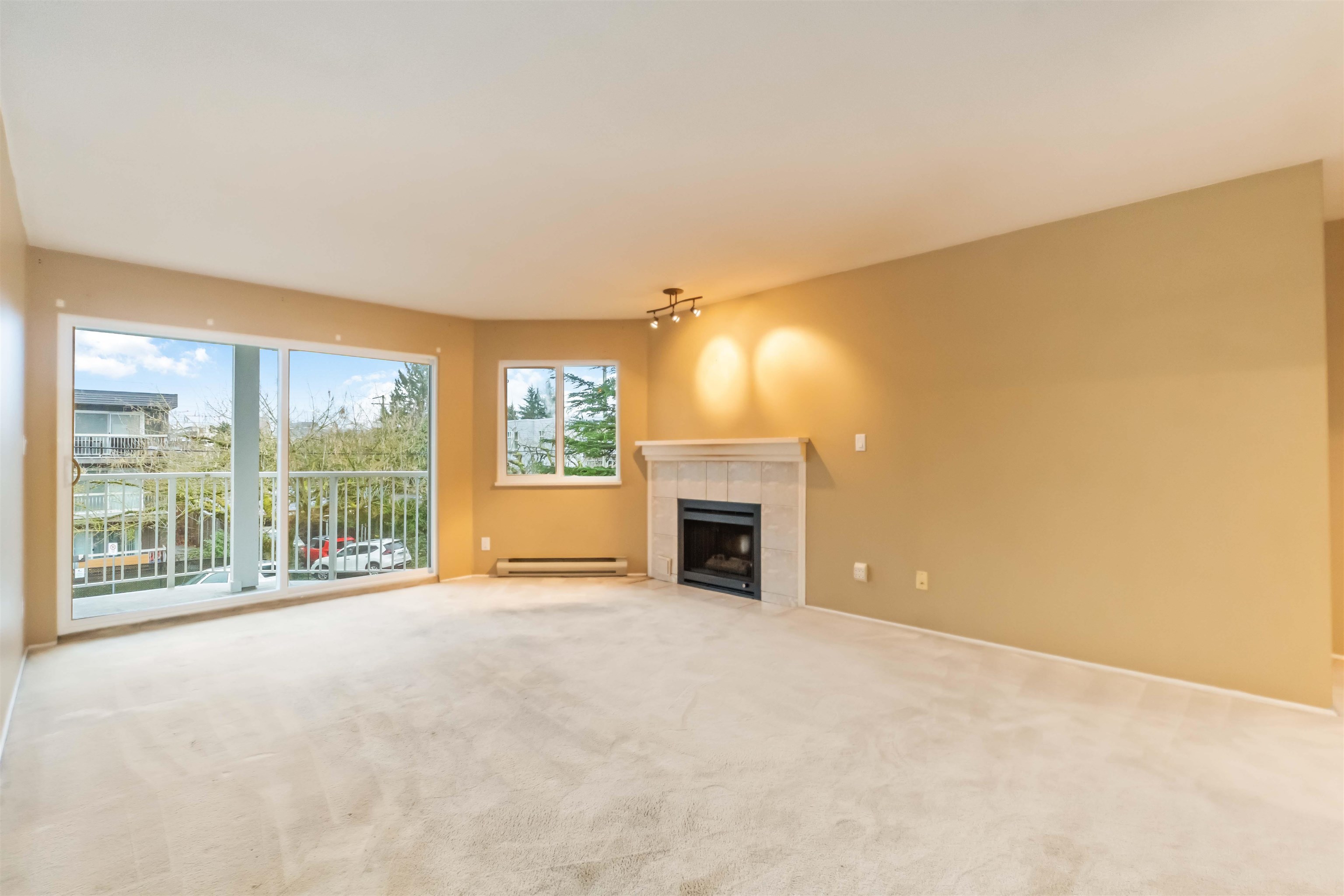 Maple Ridge - Condo Sold